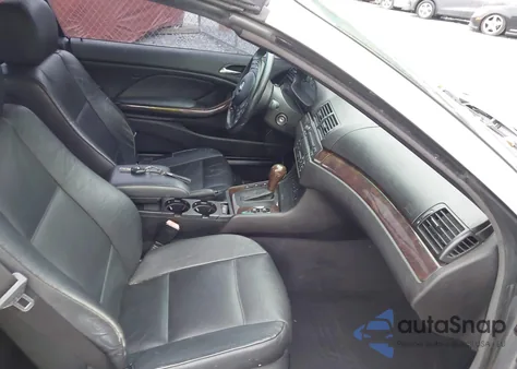 2005 BMW 330Ci z USA, uszkodzony, nr VIN WBABW53445PL50326